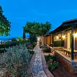 Apart-hotel Marni Village