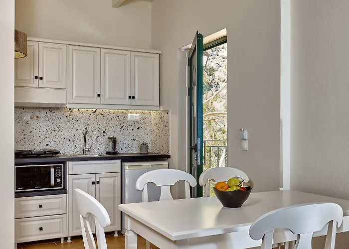 Marni Village Херсонісос